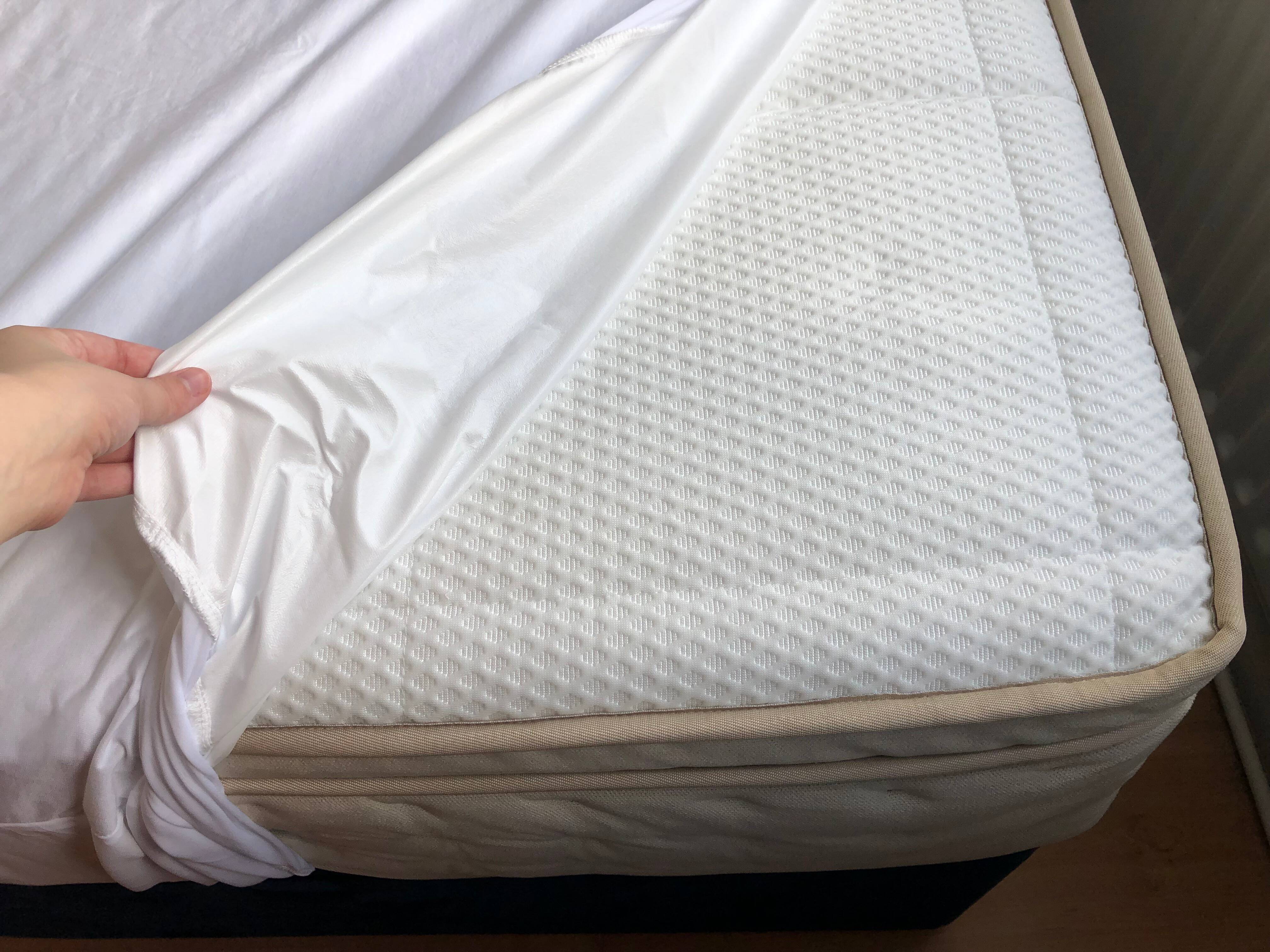 mattress with mattress protector